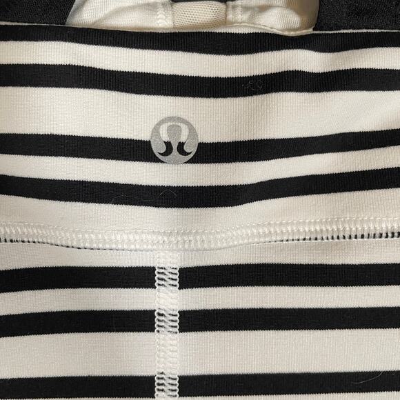 Lululemon Scoop Me Up Tank Top II Twin Stripe Black 0 / XS - Picture 5 of 5